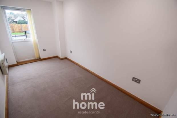 Additional Property Image 2 bedroom Apartment for sale in Preston 11