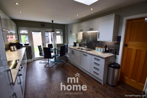 Additional Property Image 3 bedroom End of Terrace for sale in Preston 9