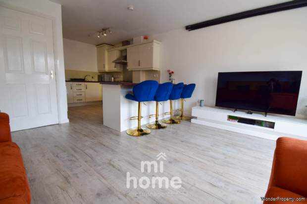 Additional Property Image 5 bedroom Town House for sale in Preston 4