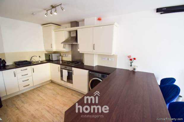 Additional Property Image 5 bedroom Town House for sale in Preston 7