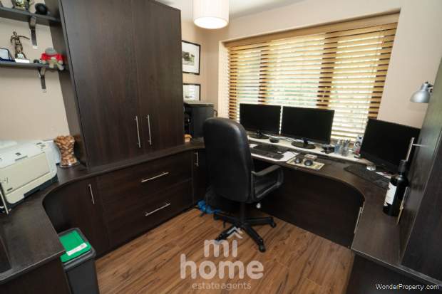 Additional Property Image 5 bedroom Detached for sale in Preston 13