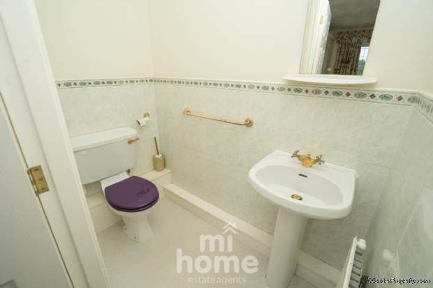 Additional Property Image 5 bedroom Detached for sale in Preston 16