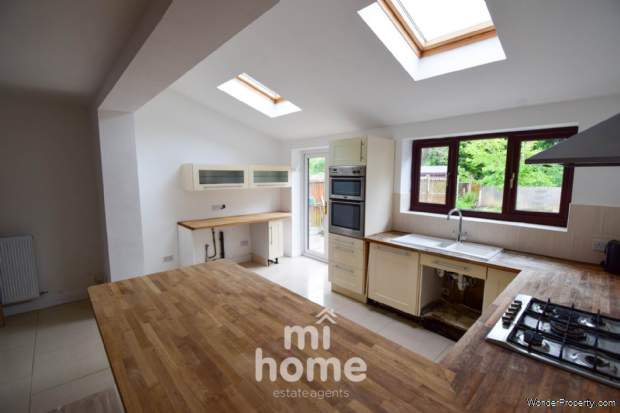 3 bedroom Semi Detached for sale in Preston