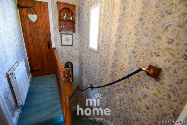Additional Property Image 2 bedroom Cottage for sale in Preston 13