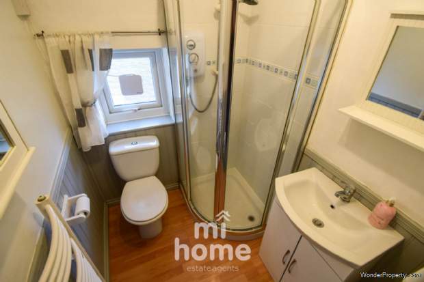 Additional Property Image 2 bedroom Cottage for sale in Preston 18