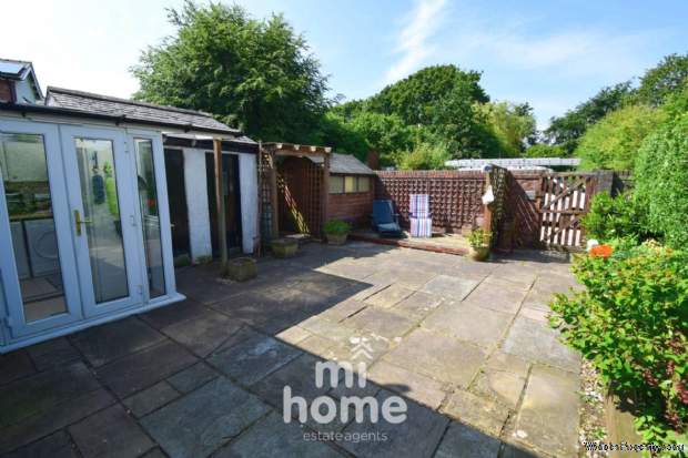 Additional Property Image 2 bedroom Cottage for sale in Preston 20