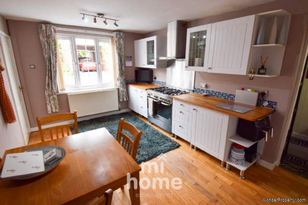 Additional Property Image 2 bedroom Terraced for sale in Preston 5