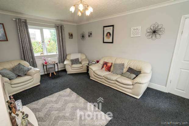 Additional Property Image 5 bedroom Detached for sale in Preston 4