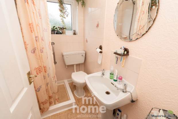 Additional Property Image 5 bedroom Detached for sale in Preston 10