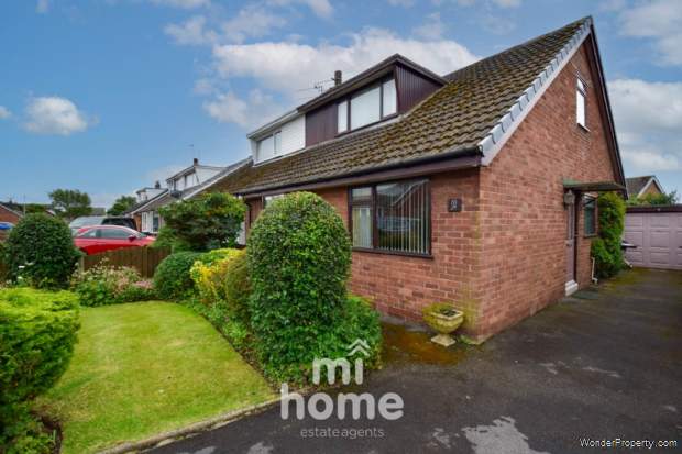 3 bedroom Semi Detached Bungalow for sale in Preston