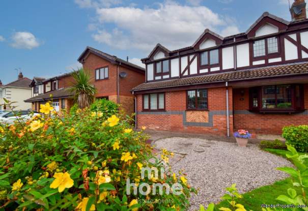 5 bedroom Detached for sale in Preston