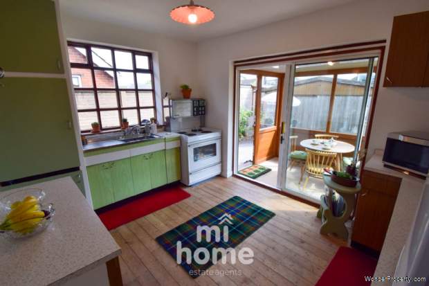 Additional Property Image 3 bedroom Detached Bungalow for sale in Preston 7