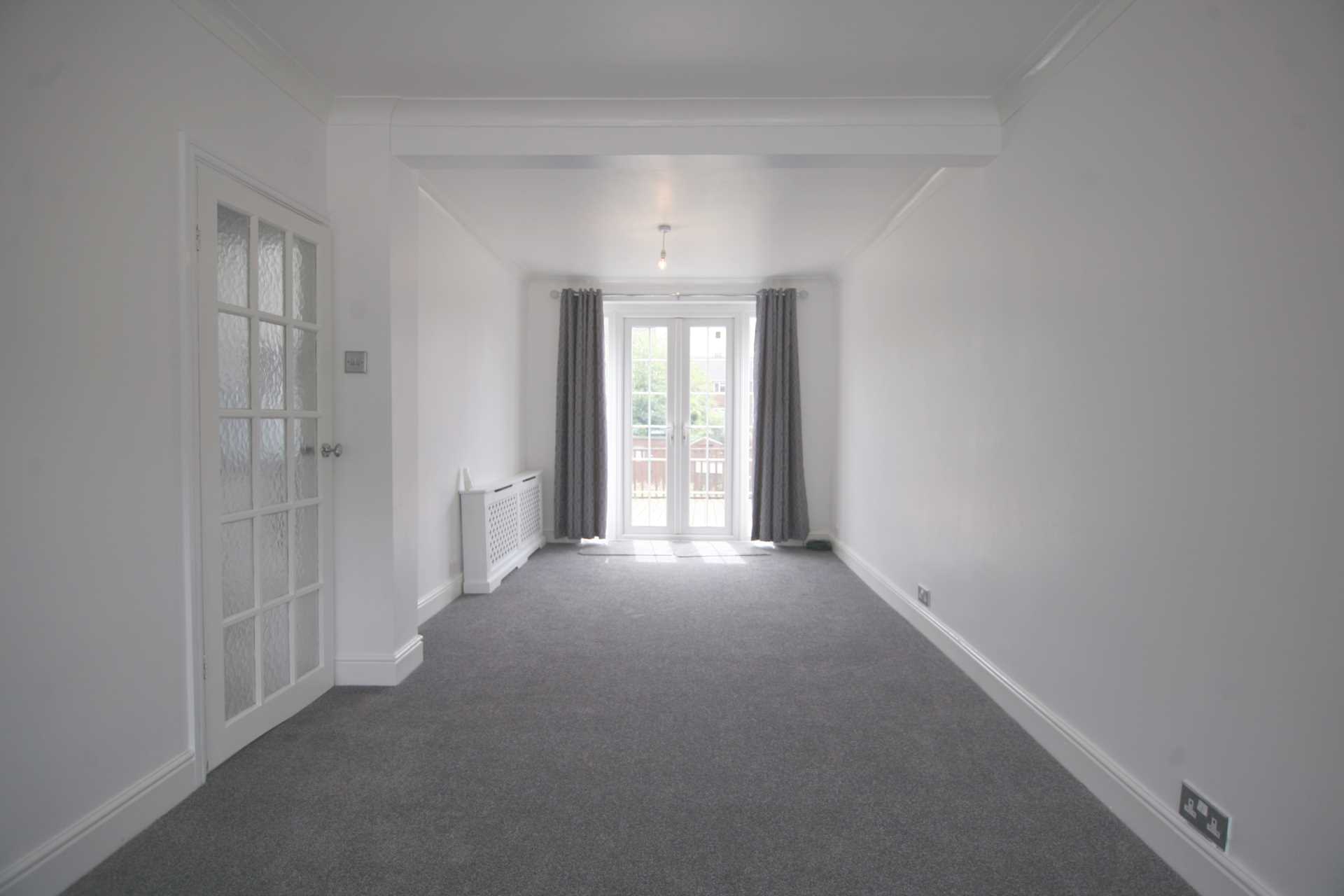 Additional Property Image 3 bedroom Terraced to rent in Rainham 3