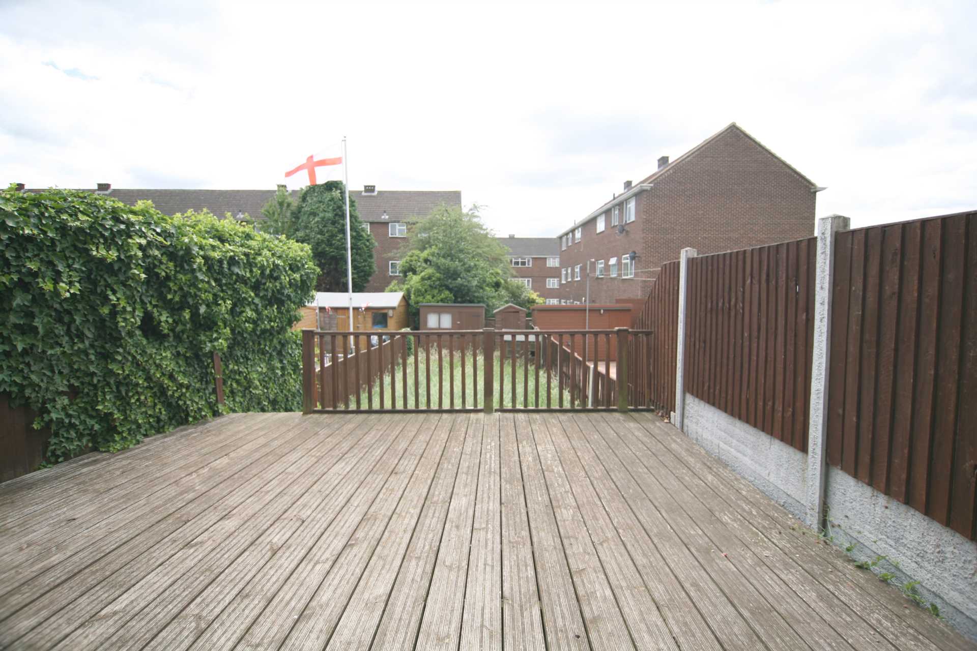 Additional Property Image 3 bedroom Terraced to rent in Rainham 11