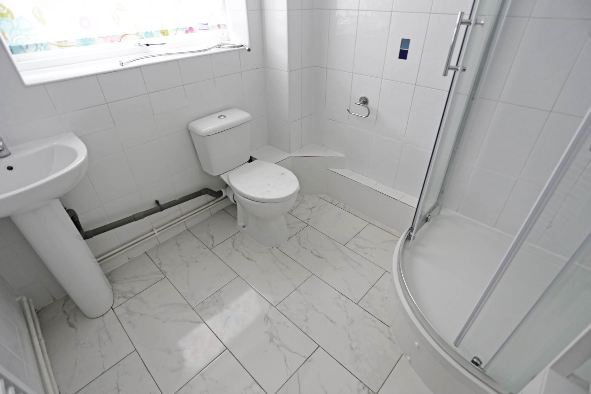 Additional Property Image 2 bedroom Flat to rent in Romford 9