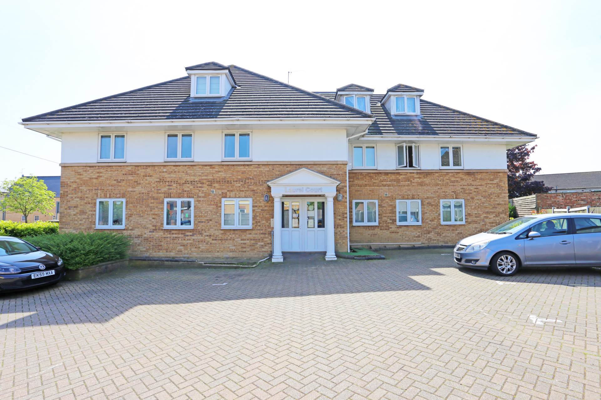 Additional Property Image 2 bedroom Flat to rent in Rainham 11
