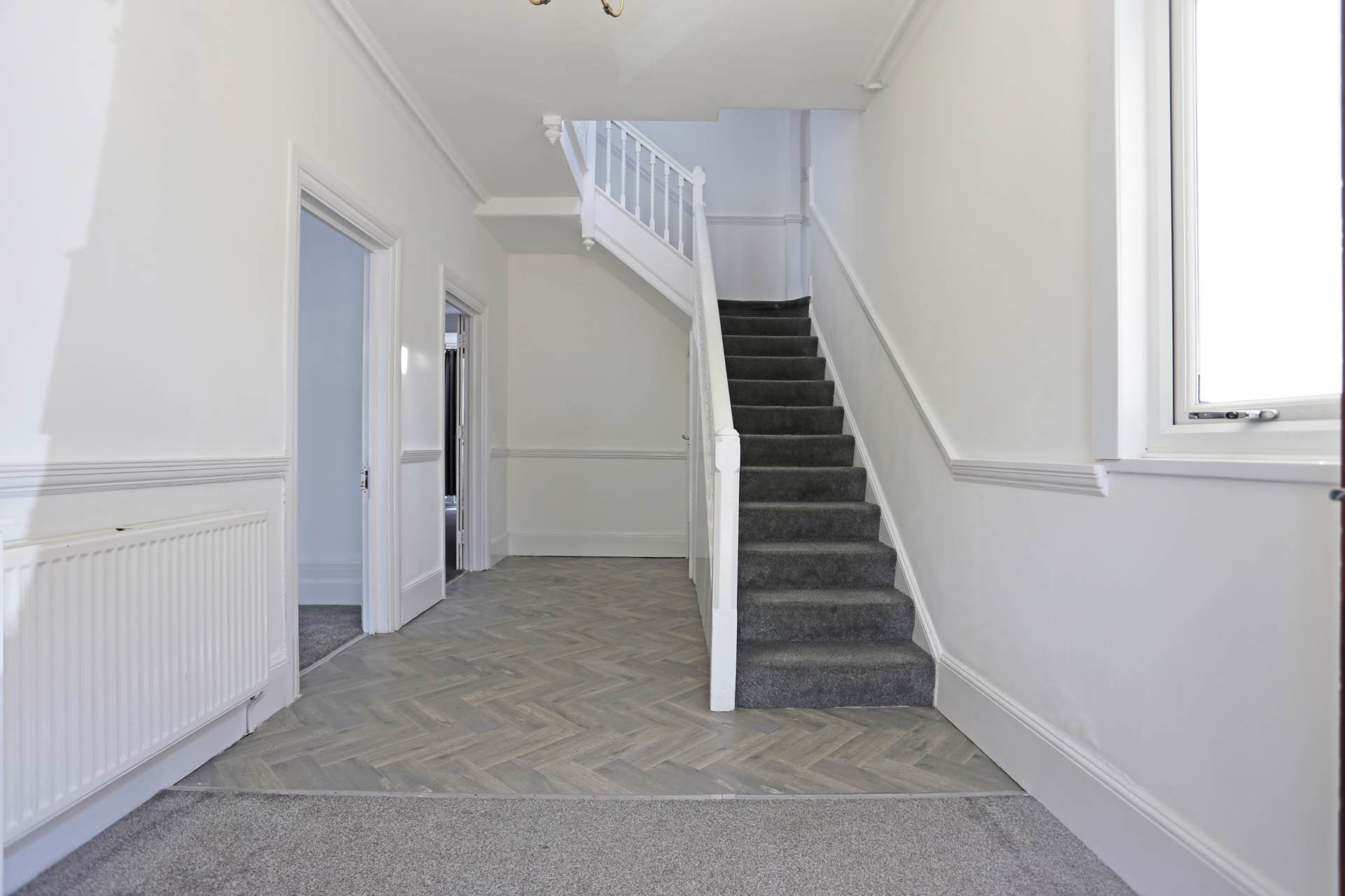 Additional Property Image 8 bedroom Semi Detached to rent in Loughton 7