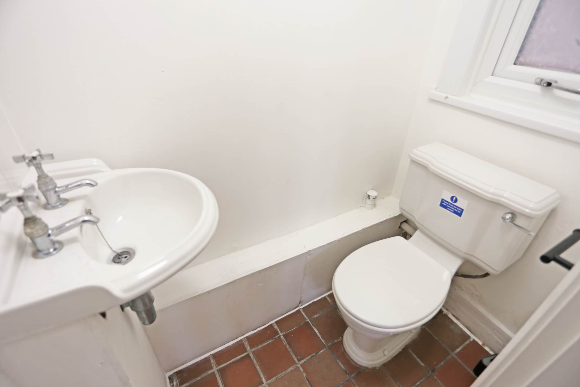 Additional Property Image 8 bedroom Semi Detached to rent in Loughton 15