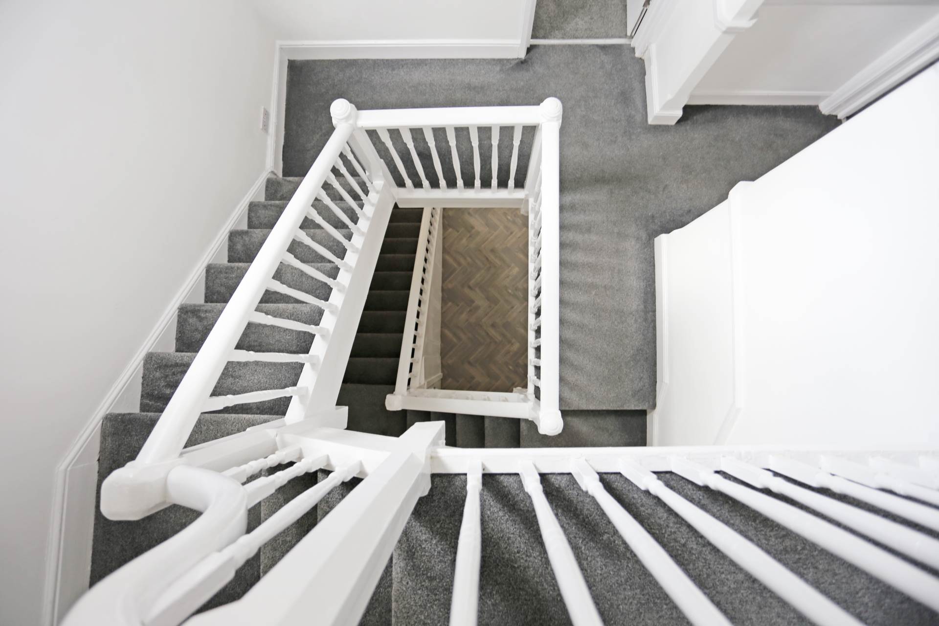 Additional Property Image 8 bedroom Semi Detached to rent in Loughton 22