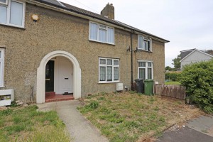 2 bedroom Terraced to rent in Dagenham