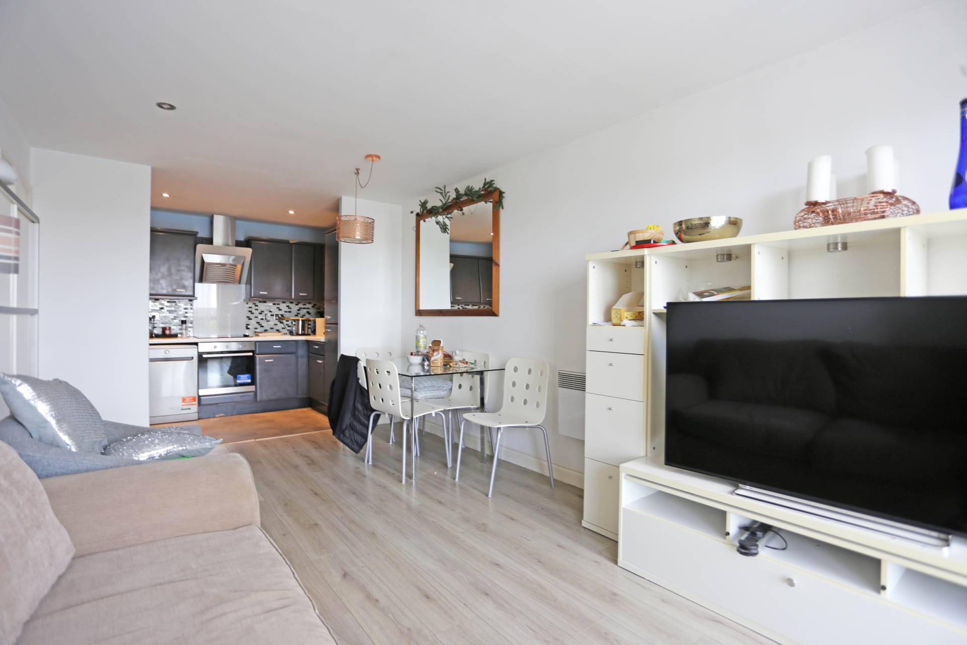 Additional Property Image 2 bedroom Flat to rent in Harlow 2