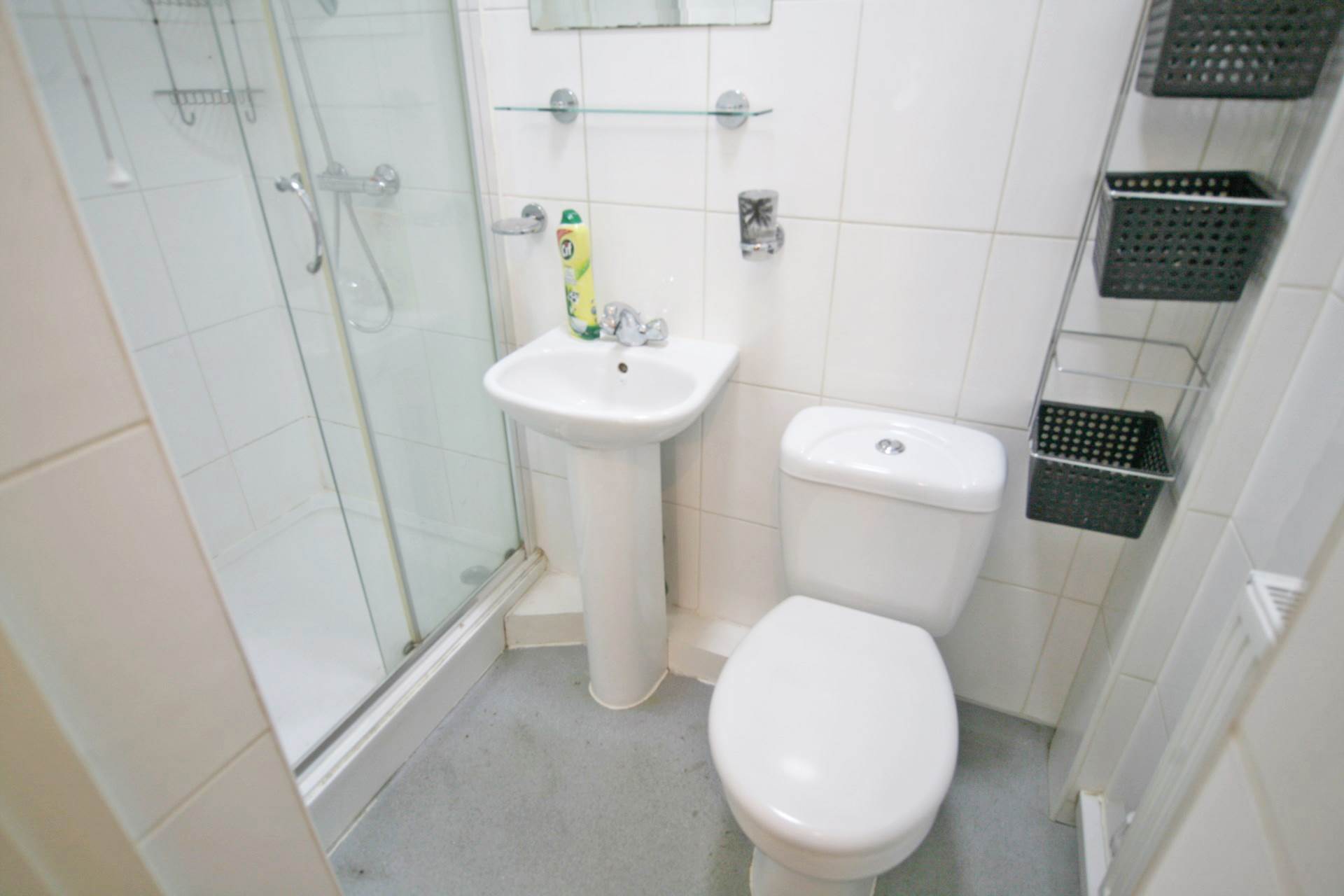 Additional Property Image 1 bedroom Flat to rent in Ilford 4