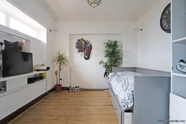 Additional Property Image 5 bedroom Detached for sale in Romford 15