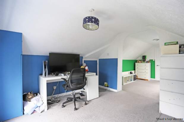 Additional Property Image 5 bedroom Detached for sale in Romford 19