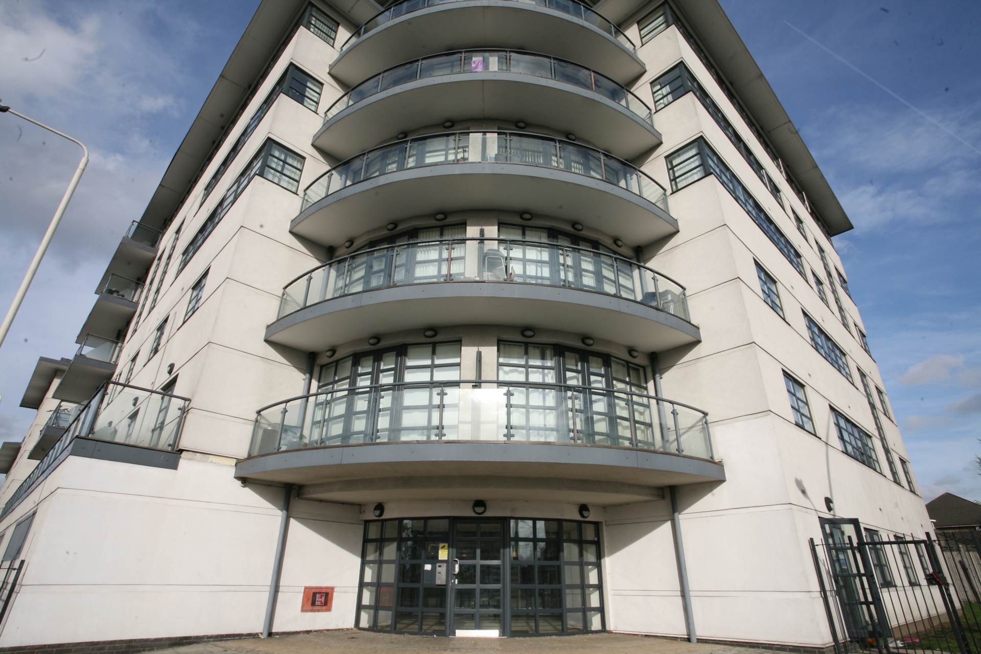Additional Property Image 2 bedroom Apartment to rent in Romford 12