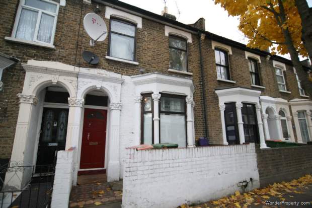 3 bedroom Terraced for sale in London