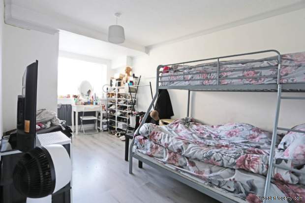 Additional Property Image 3 bedroom Maisonette for sale in London 7