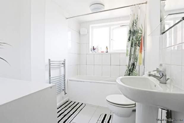 Additional Property Image 3 bedroom Maisonette for sale in London 9