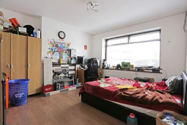 Additional Property Image 6 bedroom Semi Detached to rent in Romford 6