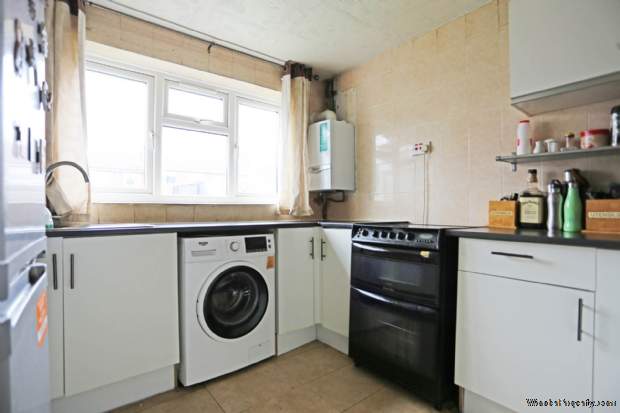 Additional Property Image 3 bedroom Terraced for sale in Tilbury 2