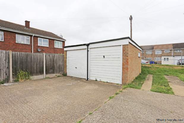 Additional Property Image 3 bedroom Terraced for sale in Tilbury 11