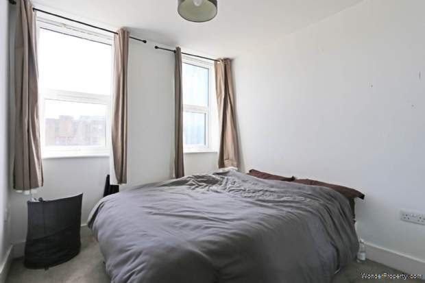 Additional Property Image 1 bedroom Flat for sale in Romford 5