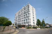 2 bedroom Apartment for sale in Romford