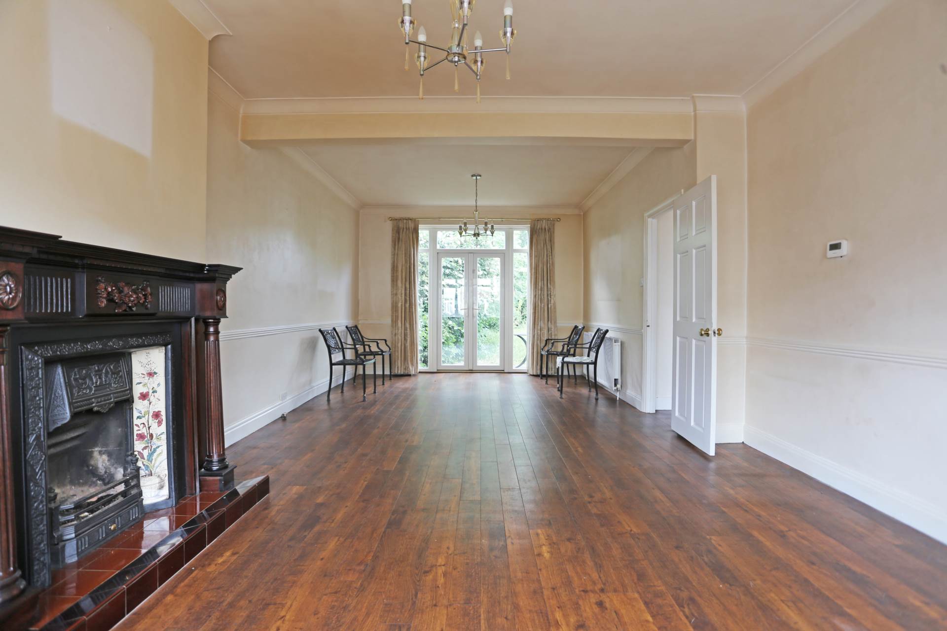 Additional Property Image 2 bedroom Semi Detached to rent in Romford 3