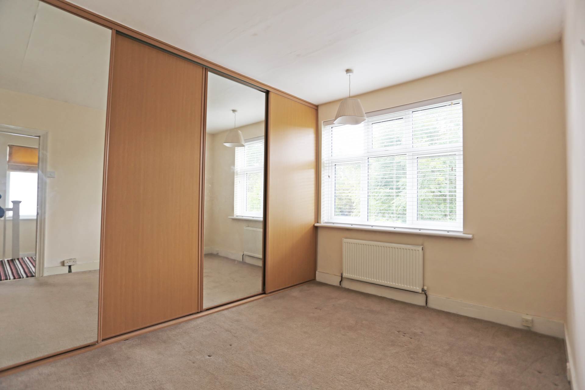 Additional Property Image 2 bedroom Semi Detached to rent in Romford 6