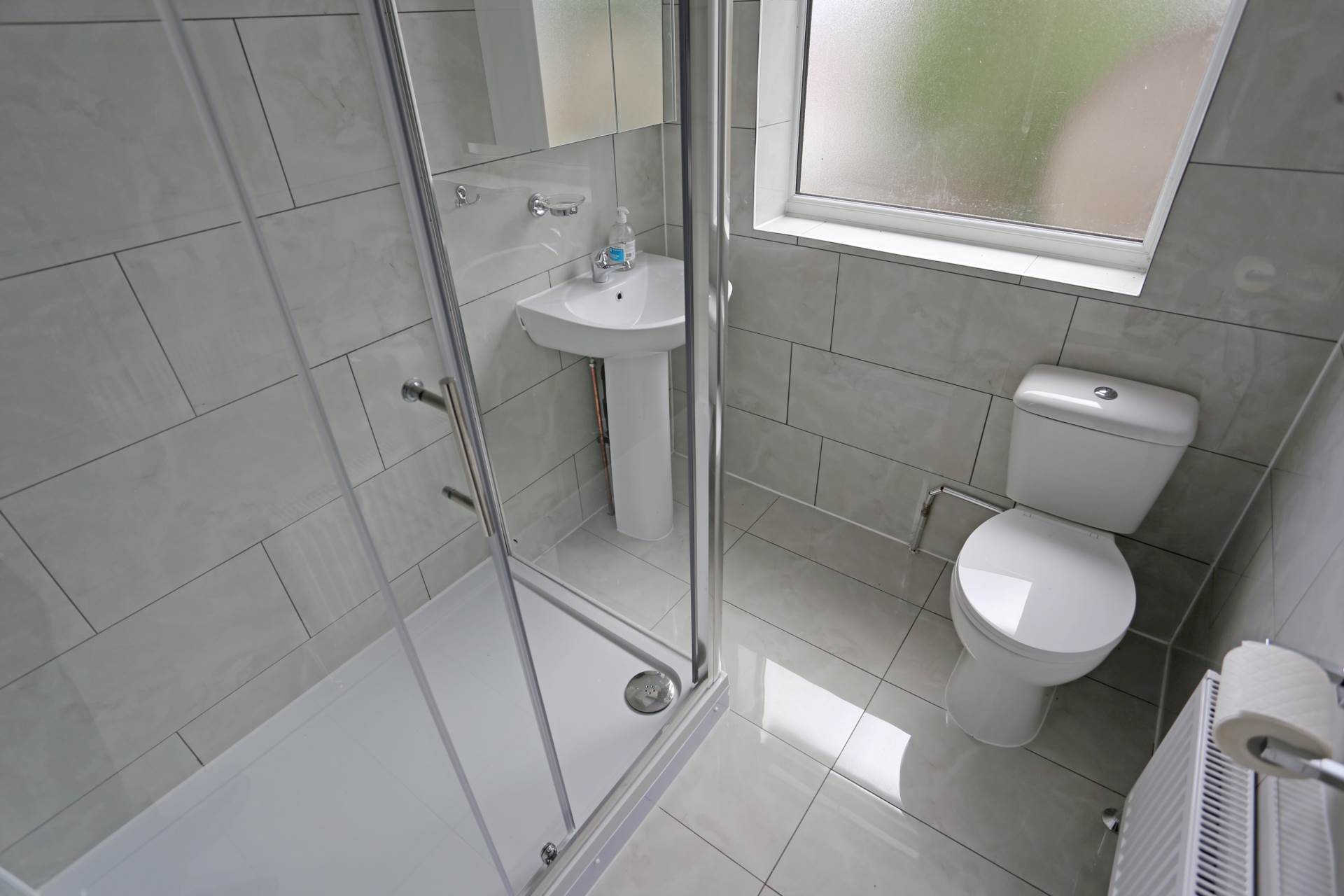 Additional Property Image 3 bedroom Terraced to rent in Ilford 11