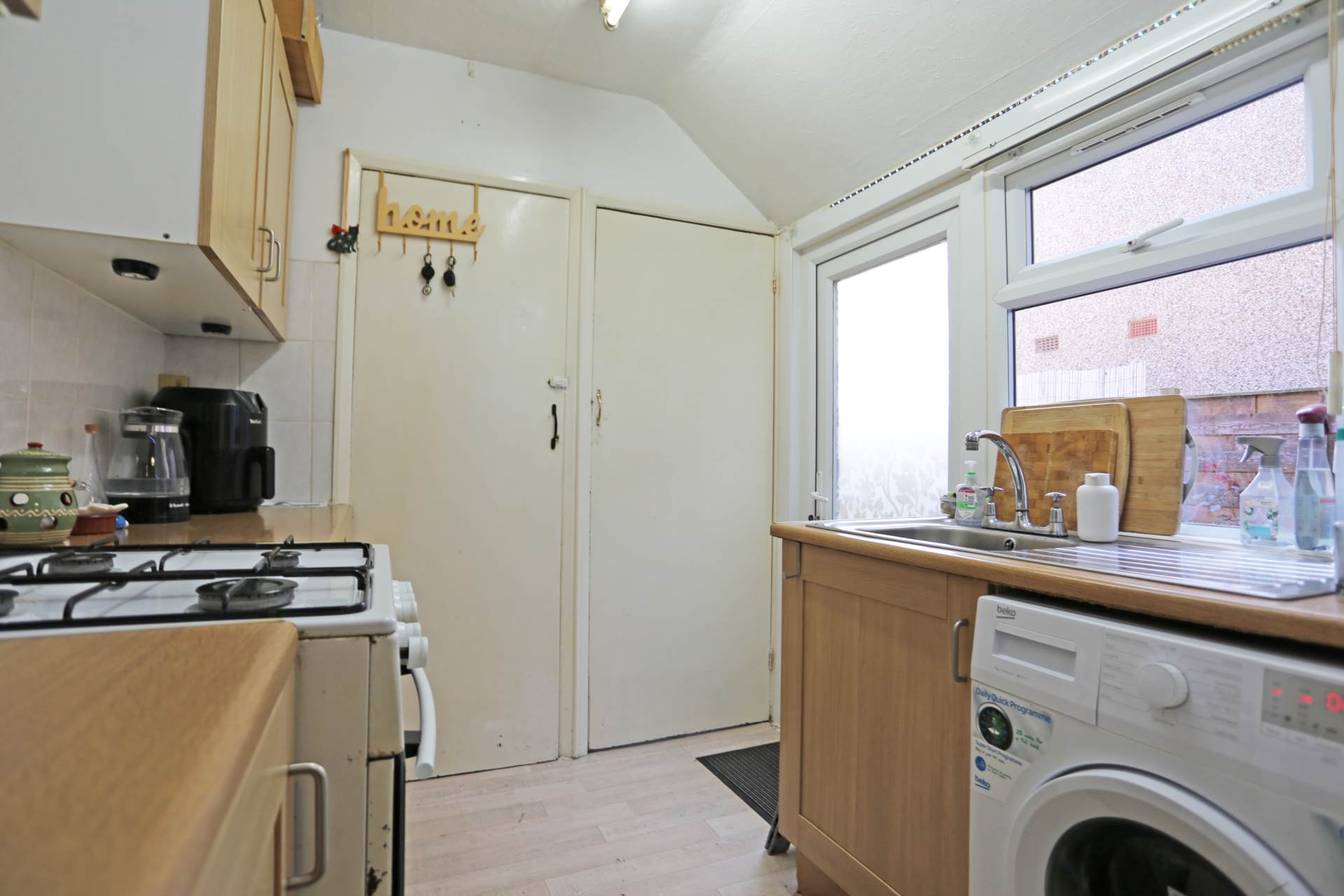 Additional Property Image 2 bedroom Semi Detached for sale in Rainham 3