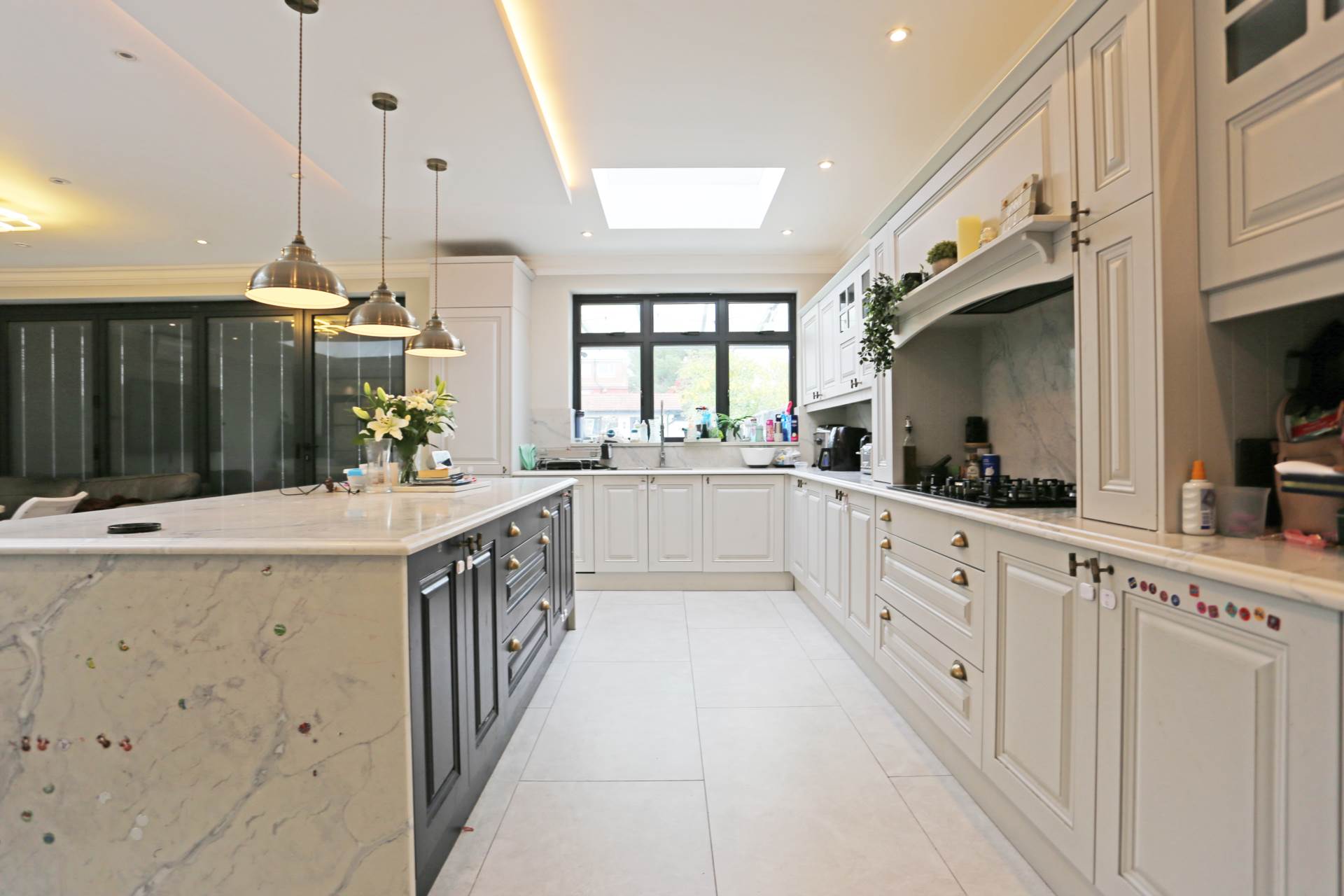 Additional Property Image 6 bedroom Semi Detached to rent in London 2