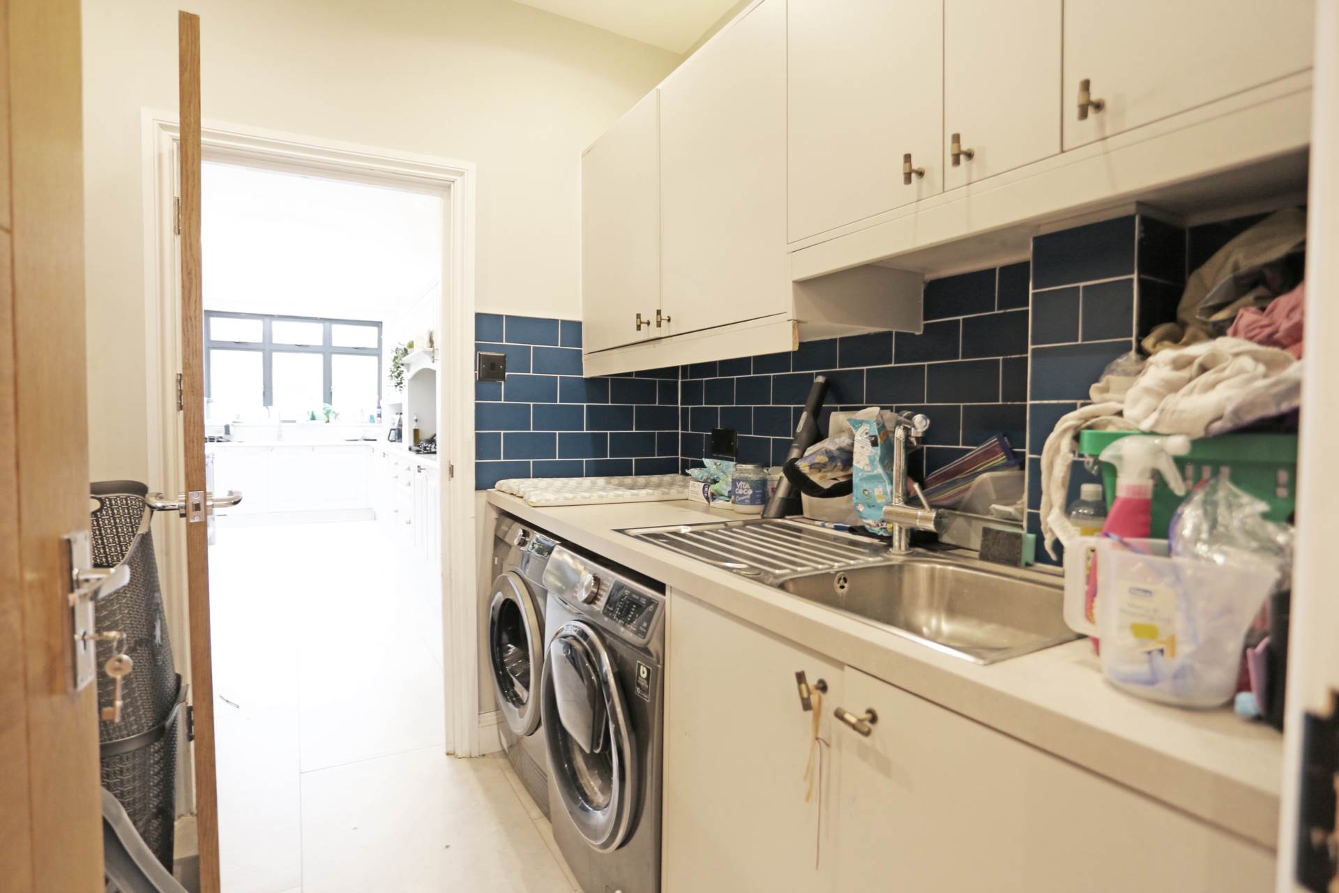 Additional Property Image 6 bedroom Semi Detached to rent in London 7