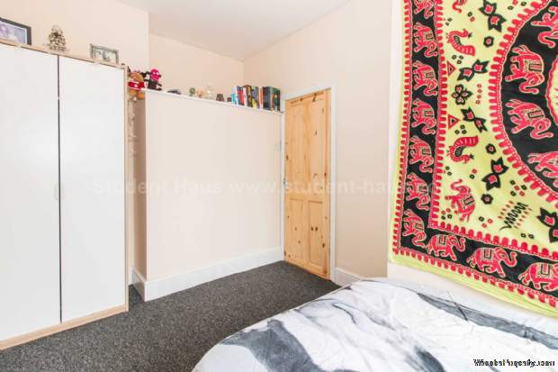 Additional Property Image 3 bedroom House to rent in Salford 6
