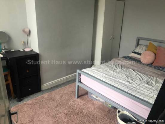 Additional Property Image 3 bedroom House to rent in Salford 8