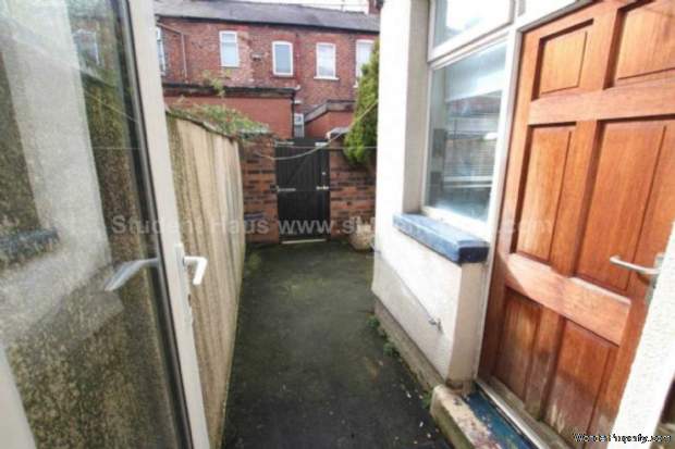 Additional Property Image 3 bedroom House to rent in Salford 3