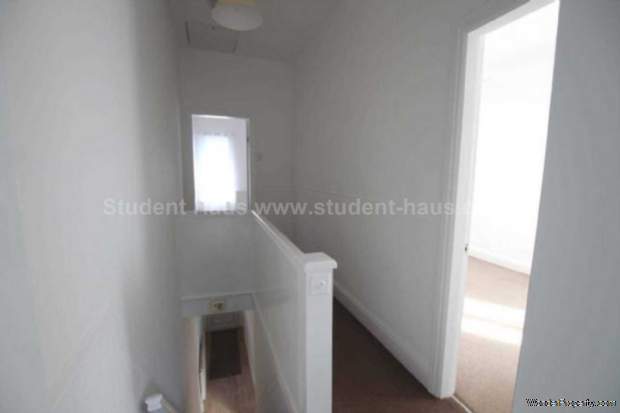 Additional Property Image 3 bedroom House to rent in Salford 9