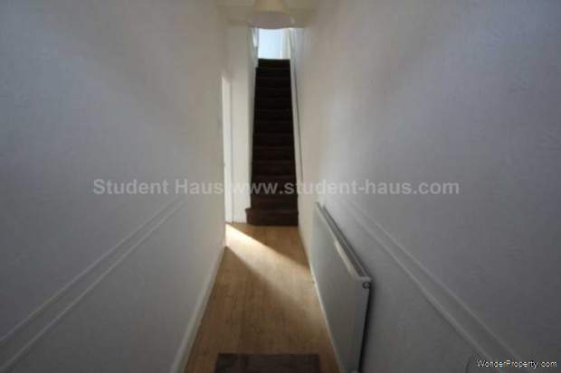 Additional Property Image 3 bedroom House to rent in Salford 11