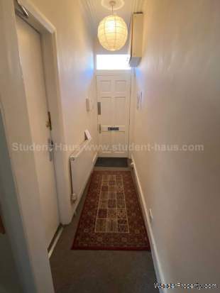 Additional Property Image 3 bedroom House to rent in Salford 4