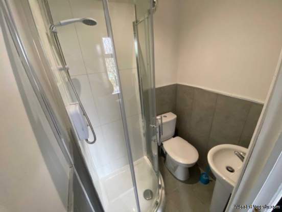 Additional Property Image 2 bedroom Terraced to rent in Salford 7